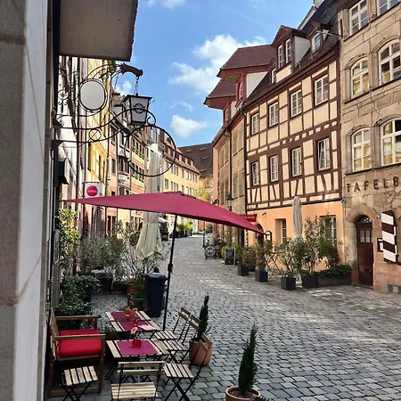 Stilvoller Rueckzugsort Im Herzen Von Nuernbergs Altstadt Апартаменты