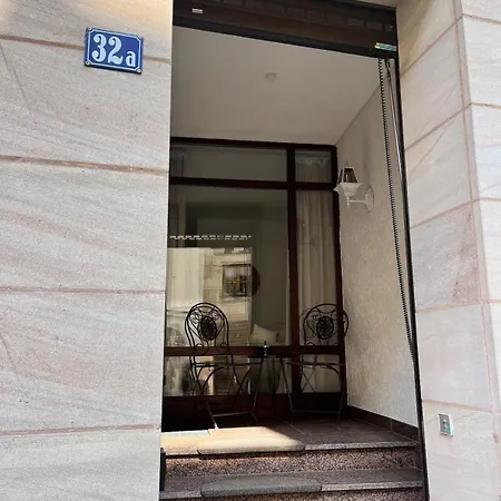 Апартаменты Stilvoller Rueckzugsort Im Herzen Von Nuernbergs Altstadt